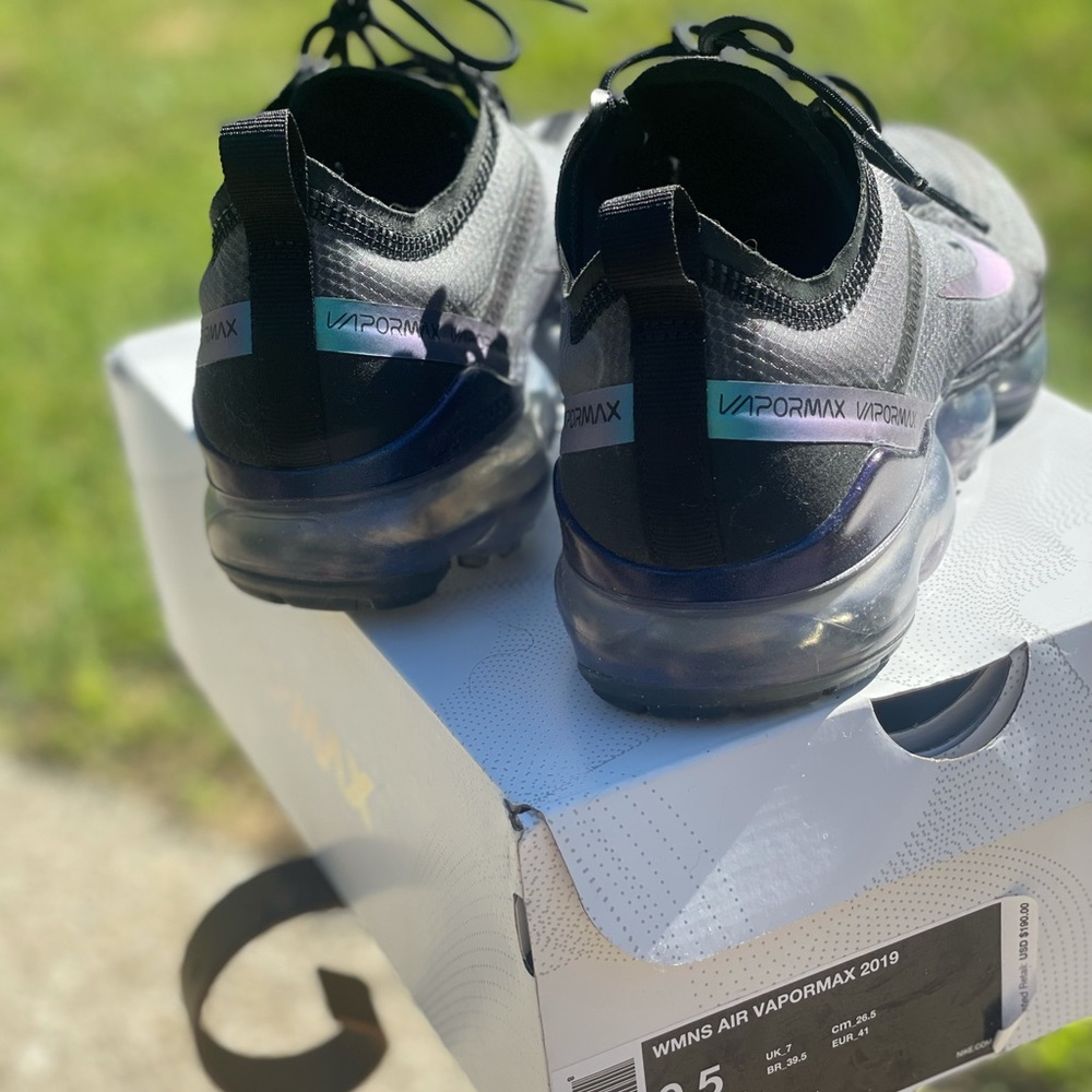 WOMEN’S VAPORMAX AIR 2019 RUN UTILITY BLACK/BLUE